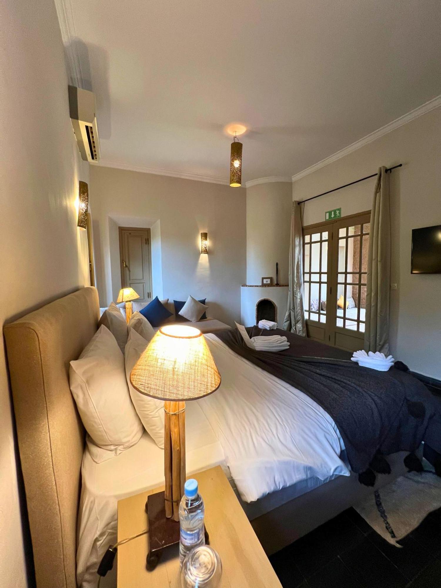 Villa Nour El Makina Esterno foto